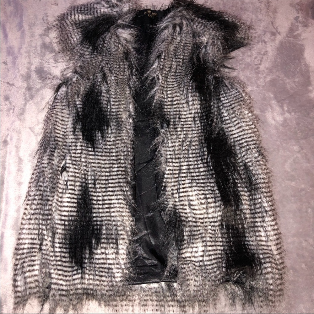 Faux fur vest